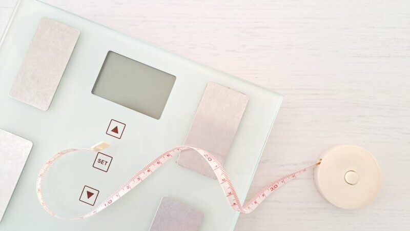 【産後ママ必見】炭水化物ダイエットの仕組みや効果・無理のないやり方を解説
